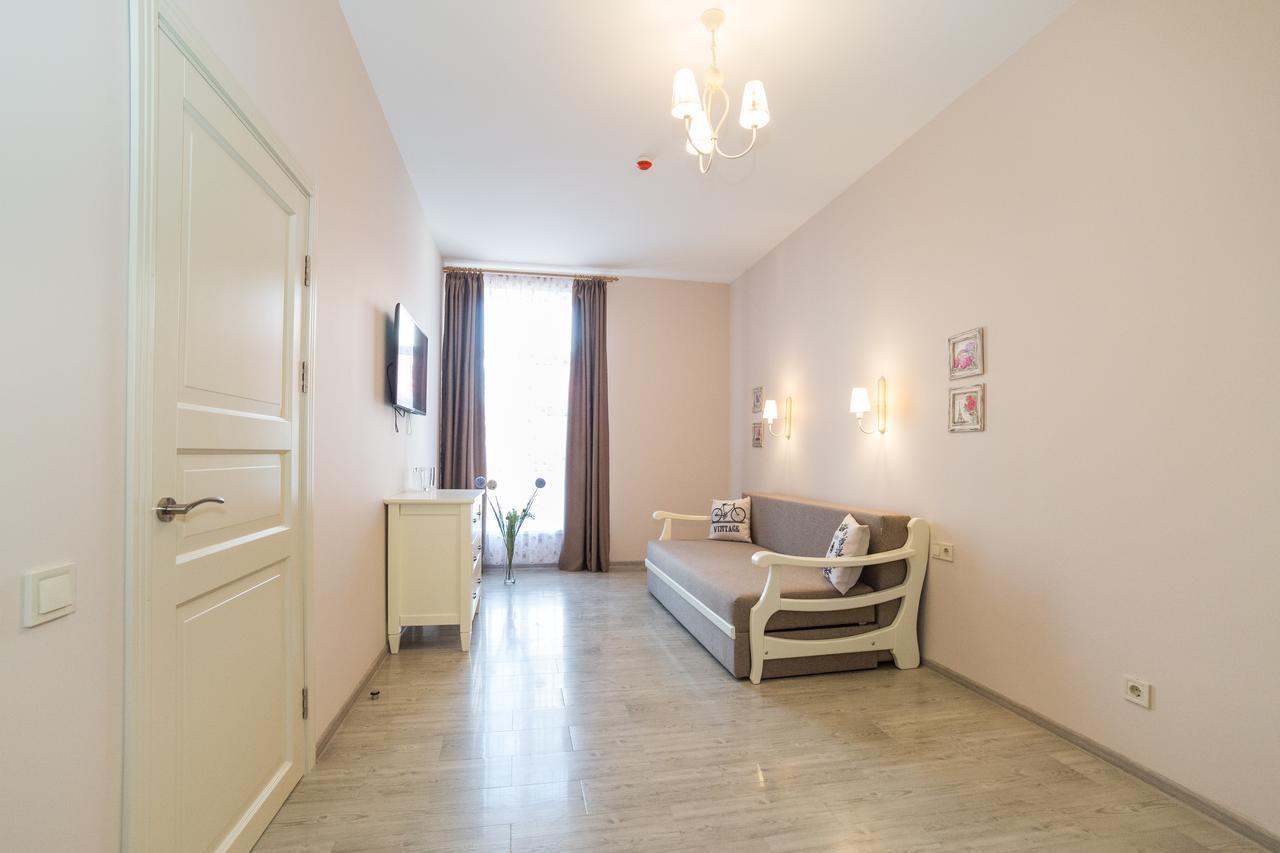 Ministerka Lake-House Hotel Kiev Luaran gambar